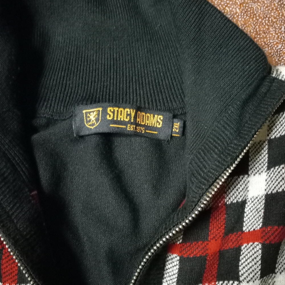 Sweater - Picture 7 of 7